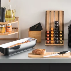 Boîte à baguette, Noir