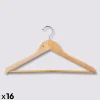 Lot de 16 cintres en bois