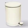 Poubelle 5L, Lin